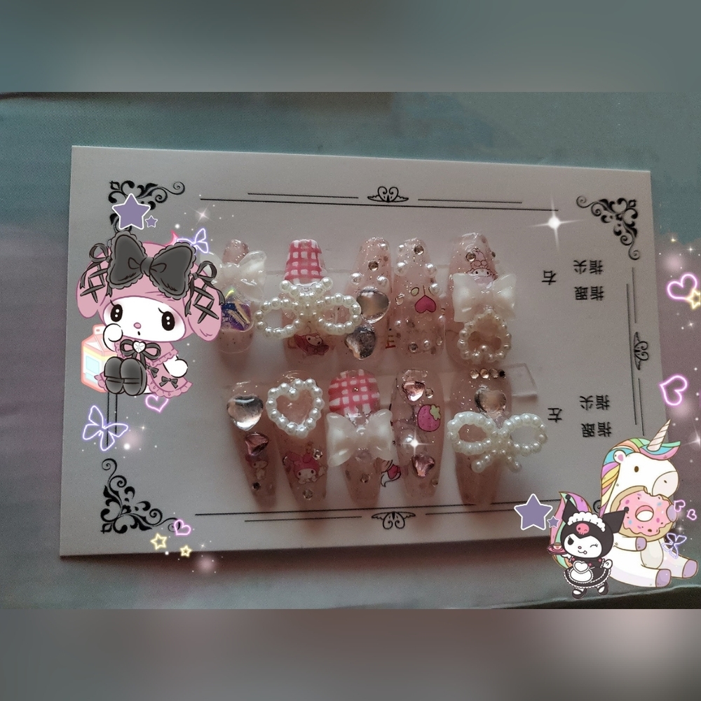Cute kawaii sanrio press on fake nails - Picture 2 of 2